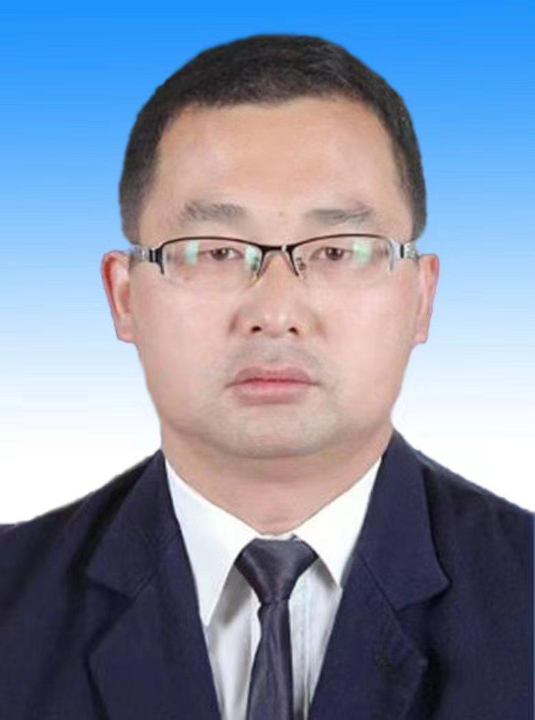  牛俊生