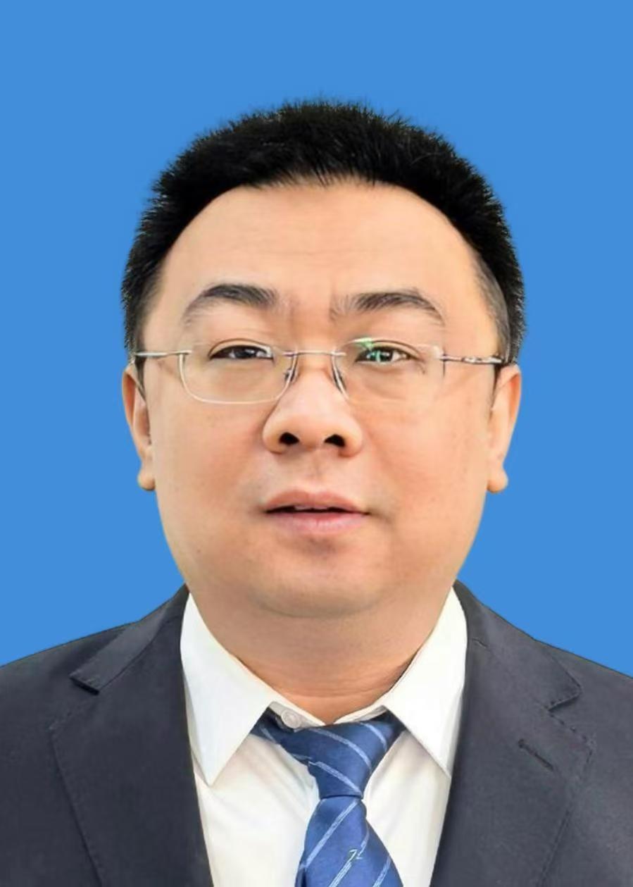 张鹏